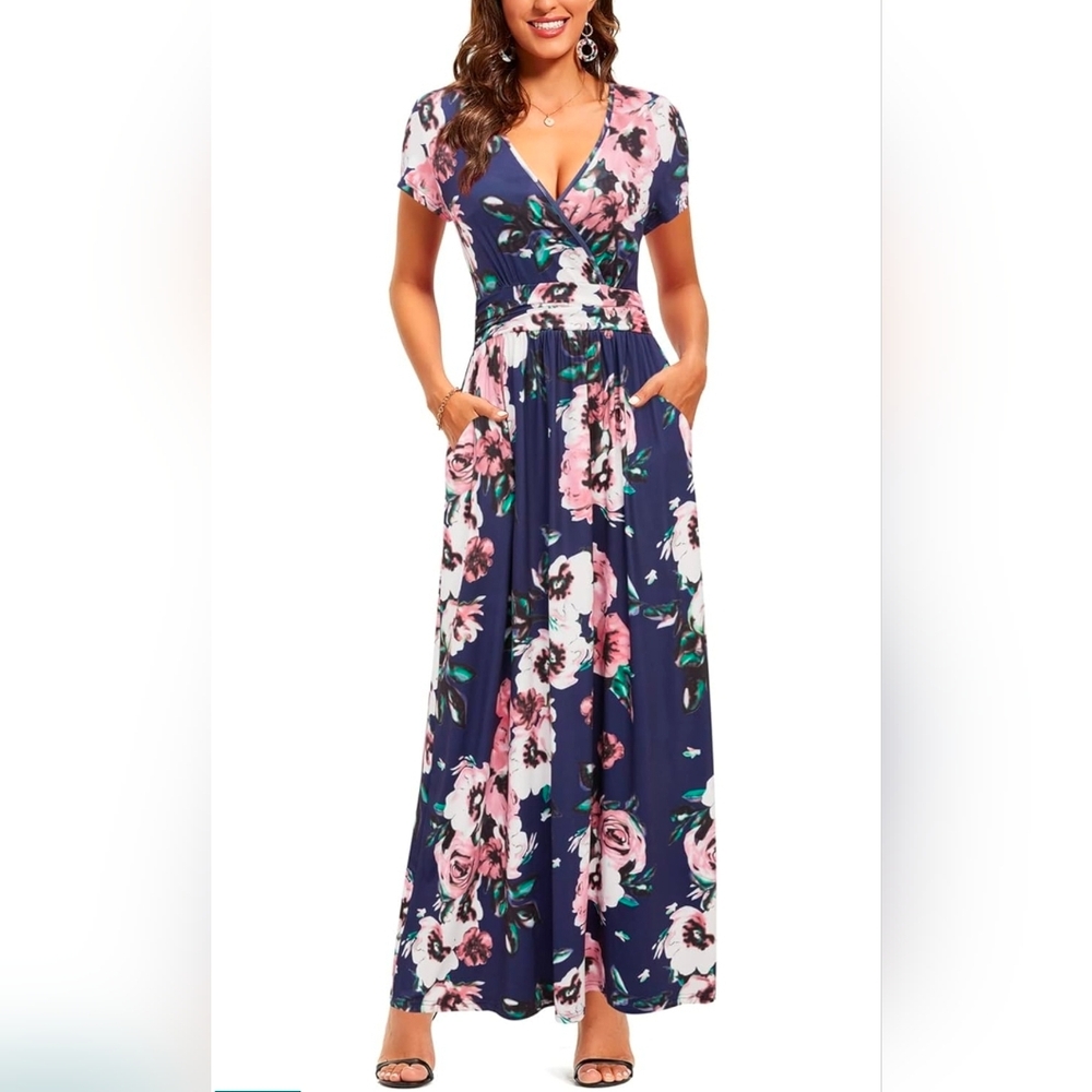 Chic Floral Maxi Dress in Navy and Pink